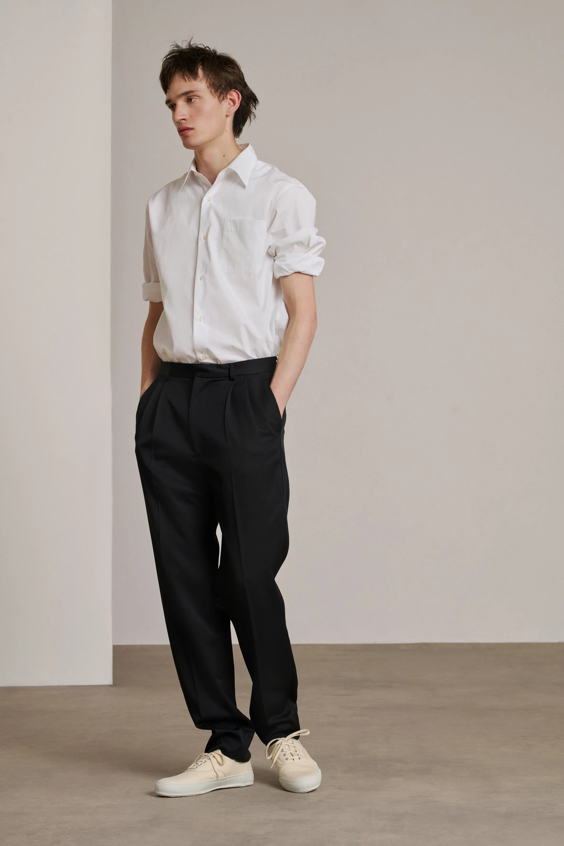 BLACK NIELS TROUSERS