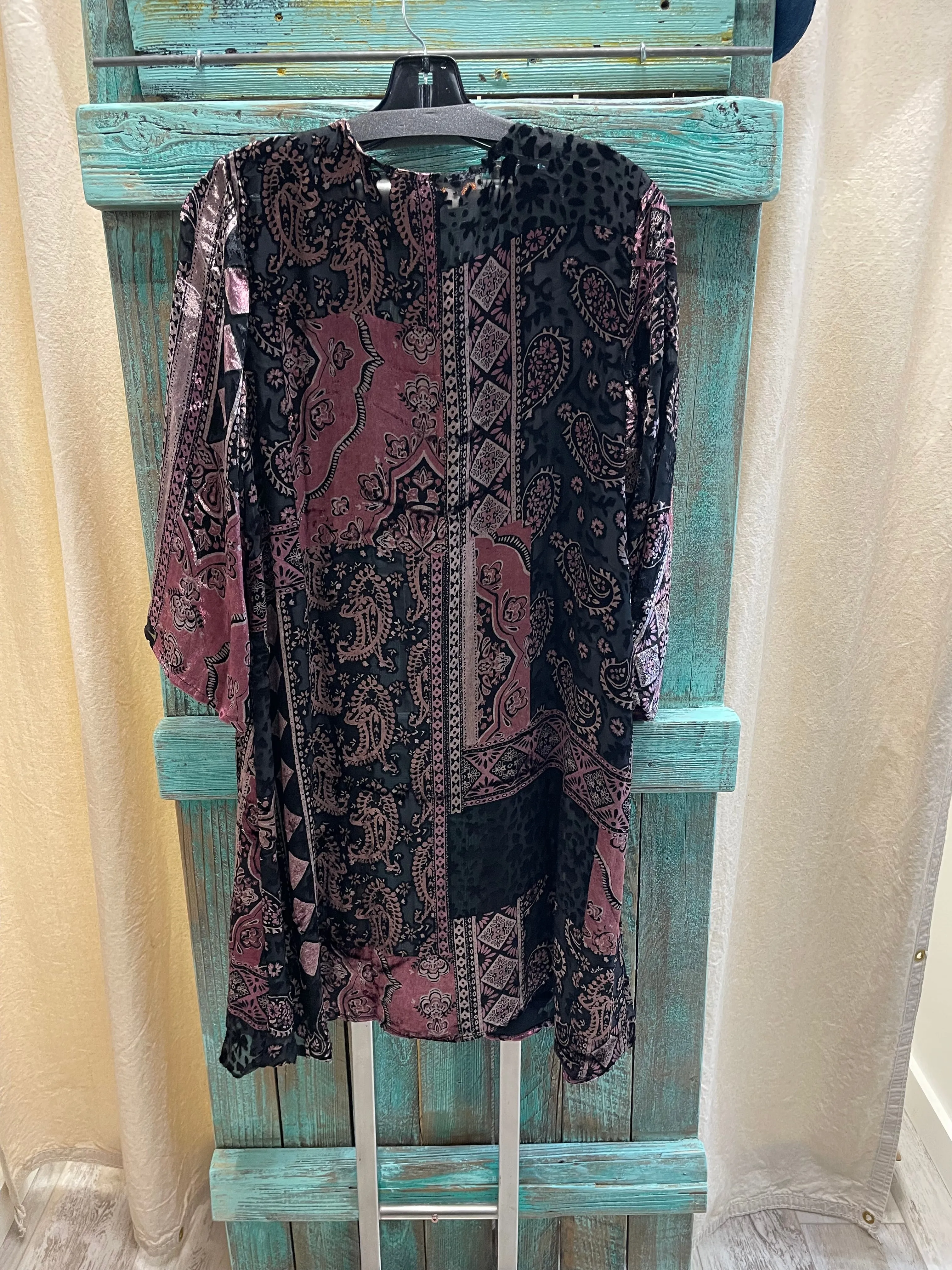 Burnout Velvet Kimono in Black by All About Her