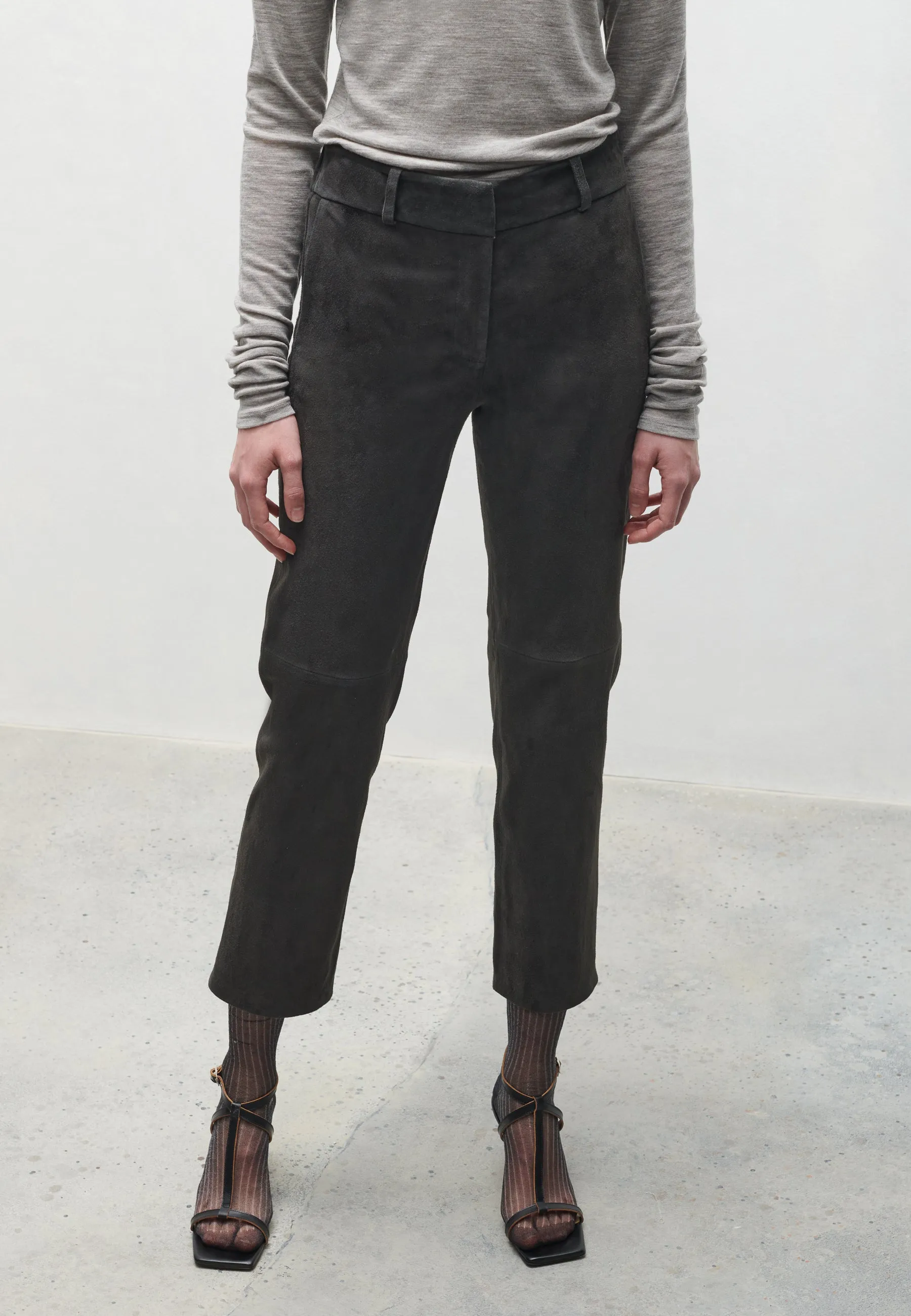 JEN | Suede Slim Fit Pantalon
