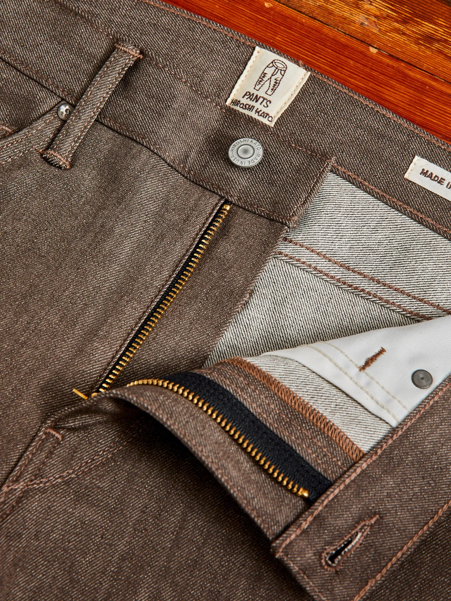 "Brown Raw" 10.5oz Stretch Selvedge Denim - Pen Slim